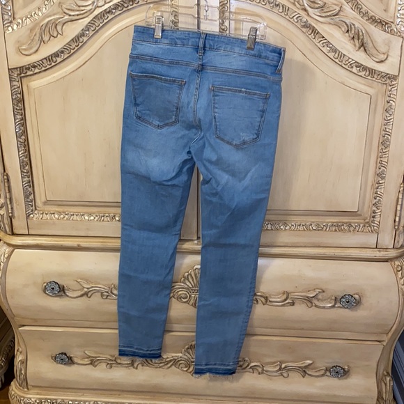 Zara Skinny Jeans - Picture 3 of 4